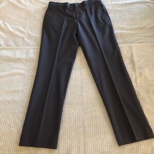 Men’s Express Photographer dark gray  Dress Pants size 31/32 Exe cond